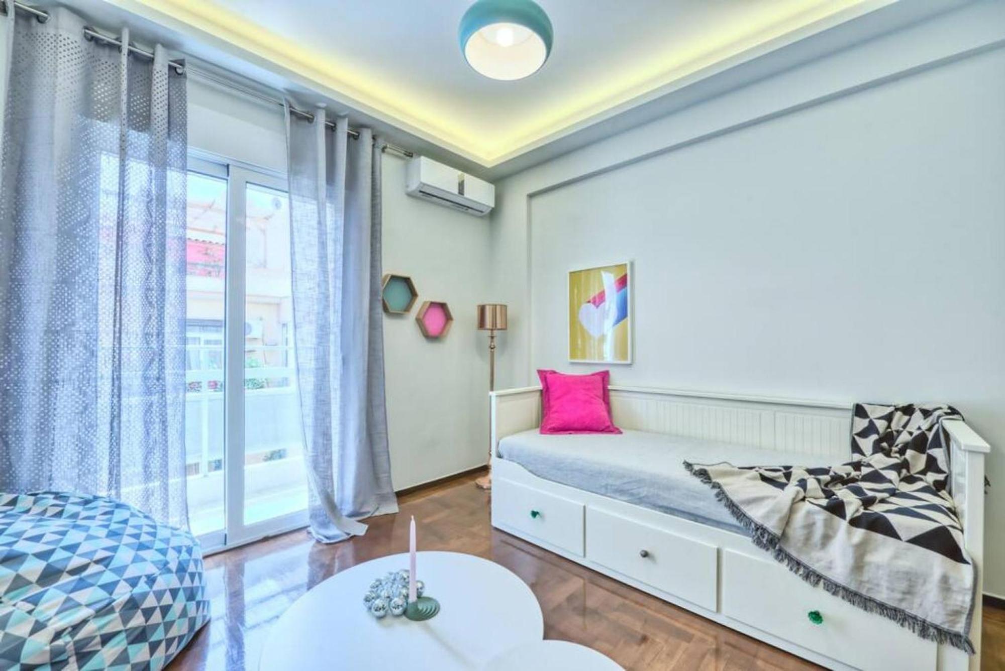 Muse A Dreamy And Fresh New Apartment Athen Eksteriør bilde